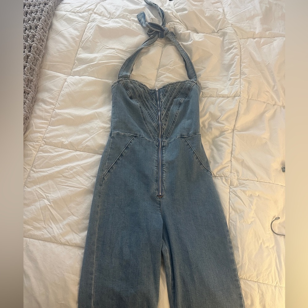 Cutest denim jumper super flattering halter style